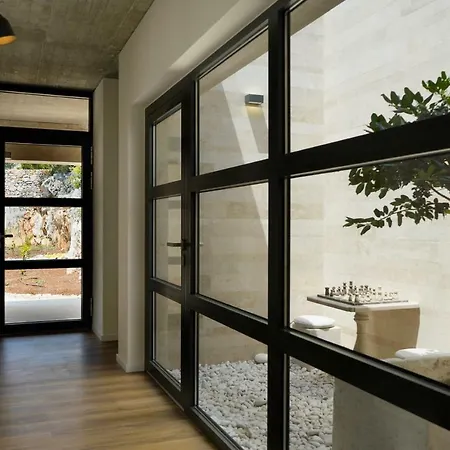 Pietra * Selca (Brac)