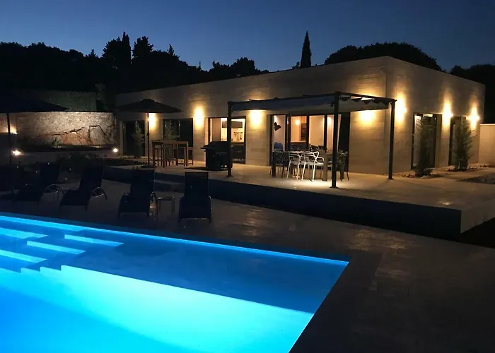 Pietra Villa Selca (Brac)