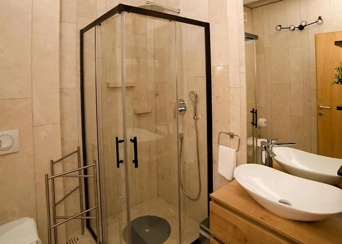 Pietra * Selca (Brac)